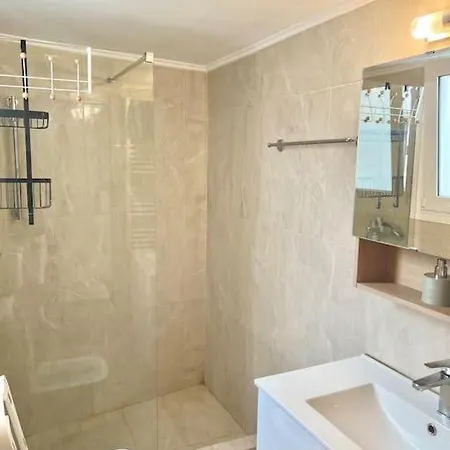 Ferienwohnung Cozy 3Brs Family Haven Near Metro&Acropolis Athen Exterior foto